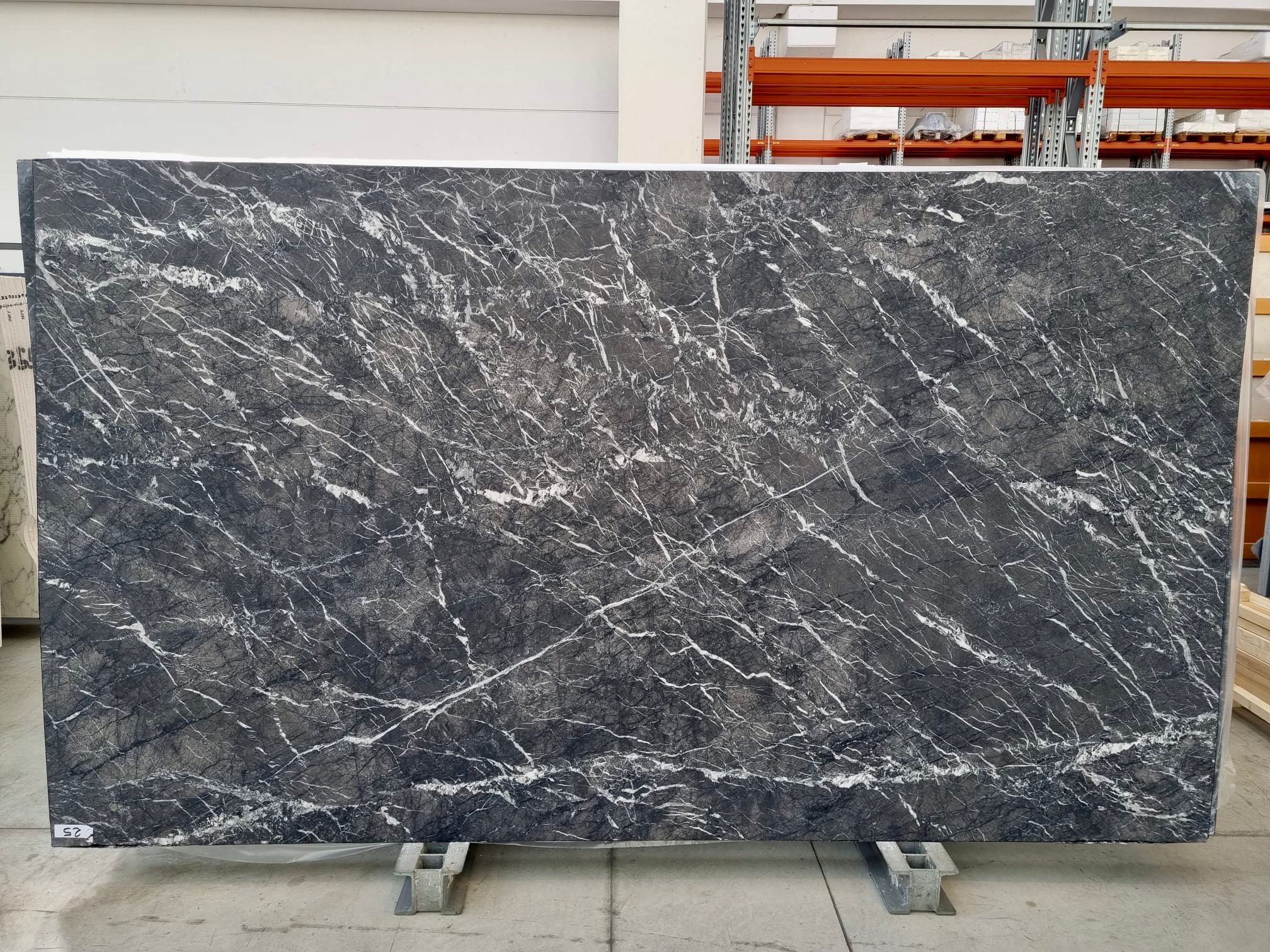 GRIGIO CARNICO